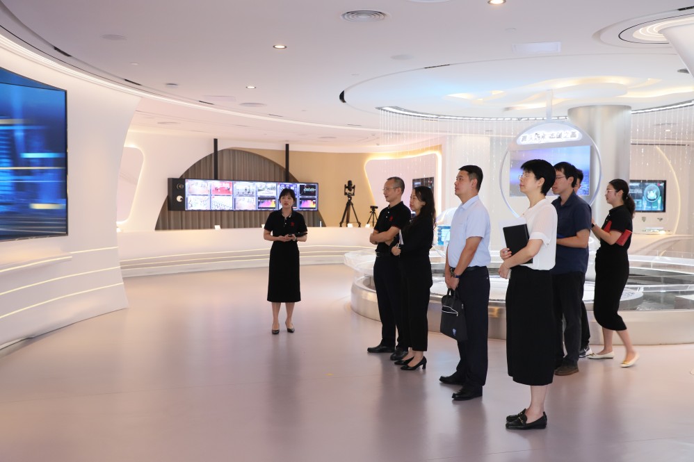 1693878710196181.jpg IMG_5931(1).jpg